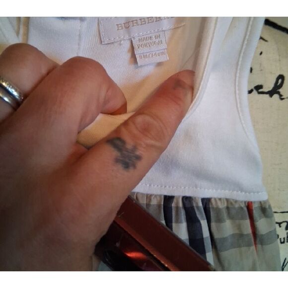 Burberry White and Plaid Kids Camisole - Picture 7 of 7